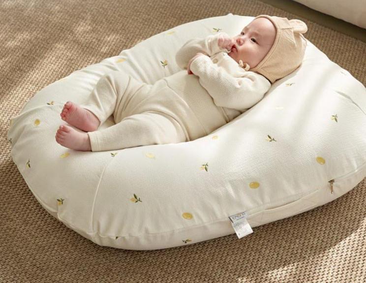 Gối chống trào ngược của trẻ nhỏ thiết kế an toàn, lành tính