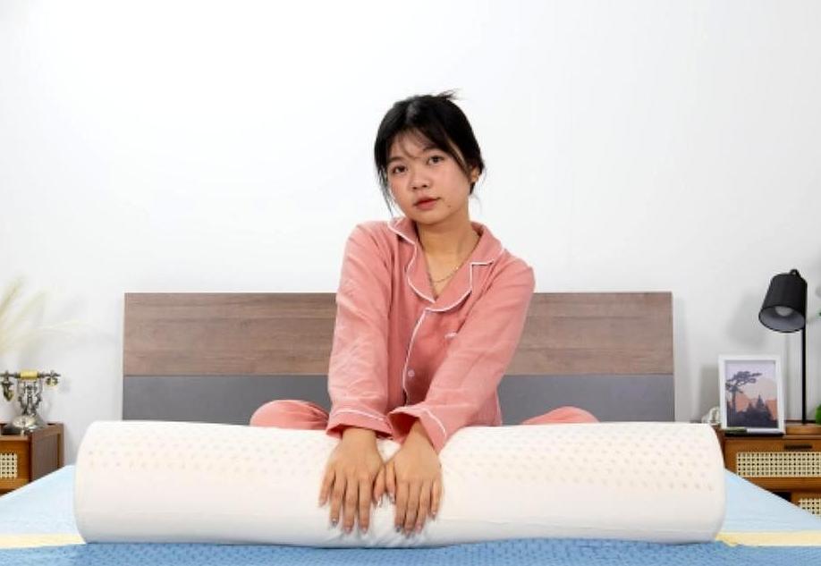 Một số lưu ý khi chọn gối ôm phù hợp với cơ thể