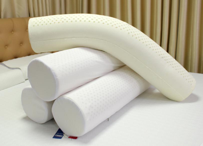 Gối ôm dáng dài truyền thống, phù hợp với nhiều đối tượng