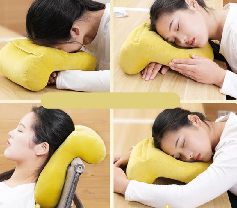 Gối ngủ văn phòng đa năng hỗ trợ nằm được nhiều tư thế
