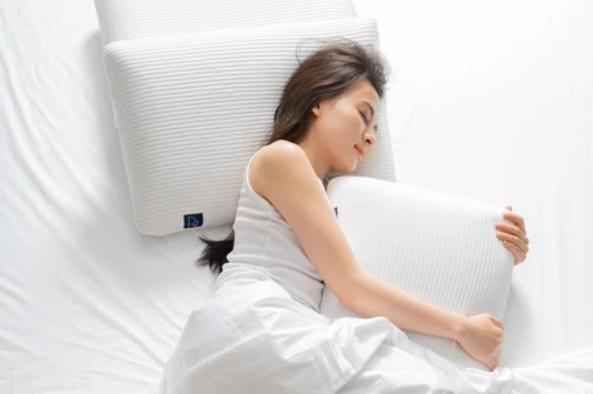 Chọn gối có độ thoáng mát cao