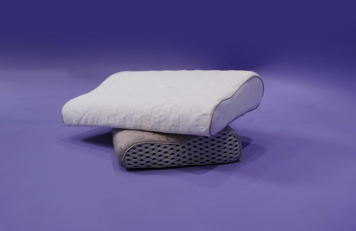 Gối foam êm ái mang lại cảm giác thoải mái khi nằm
